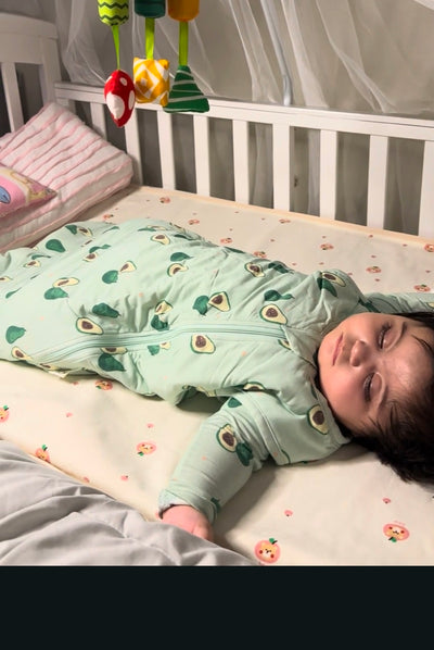 <strong>حطي النونو ينام على ظهره</strong>